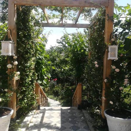 My Garden Otel Tiflis Dış mekan fotoğraf